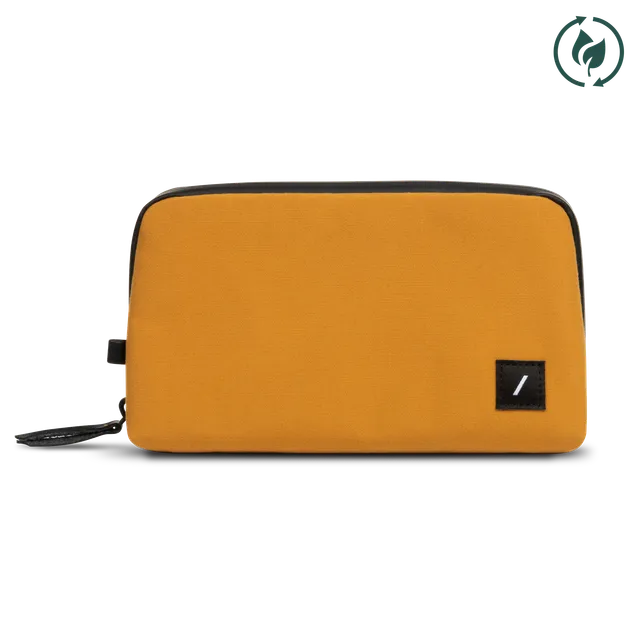 native-union-w-f-a-tech-organizer-pochette-de-rangement-pour-accessoires-tech image 1