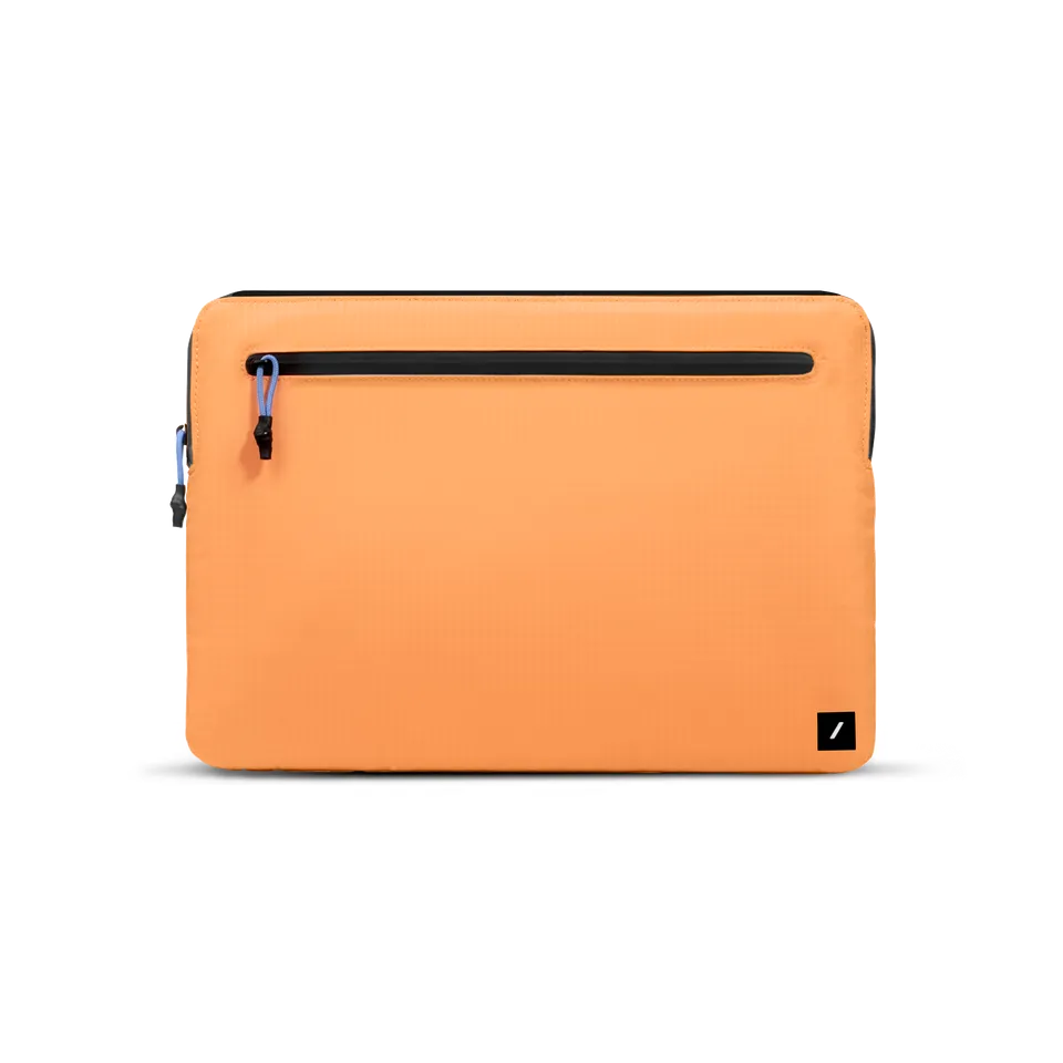 native-union-ultralight-sleeve-pour-macbook-16-housse-l-g-re-r-sistante-l-eau image 1