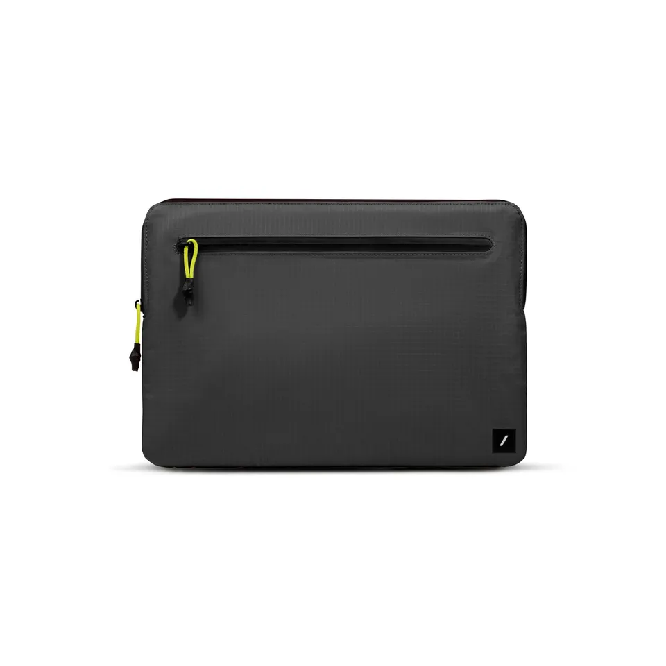 native-union-ultralight-housse-pour-macbook-pro-14-tissu-ripstop-recycl-tanche-n image 1