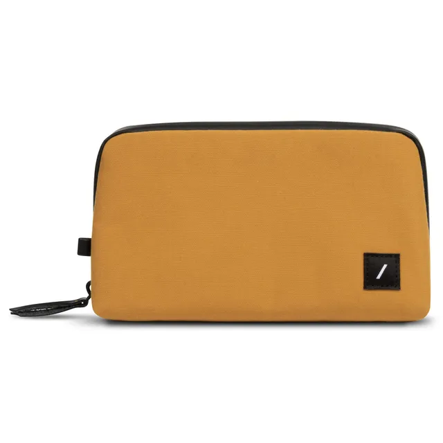 native-union-w-f-a-tech-organisateur-pochette-de-voyage-minimaliste-en-mat-riaux image 1