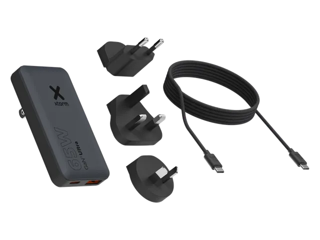xtorm-kit-chargeur-de-voyage-rapide-65w-avec-prises-universelles image 1