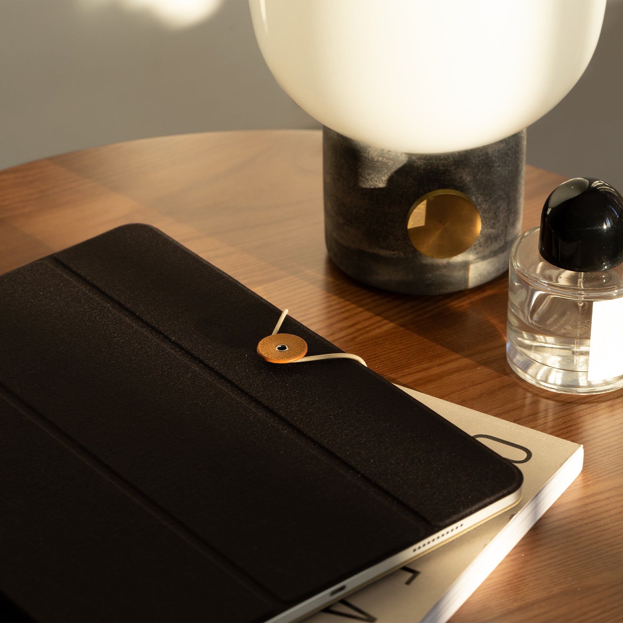 tui-folio-w-f-a-native-union-pour-ipad-air-13 image 5
