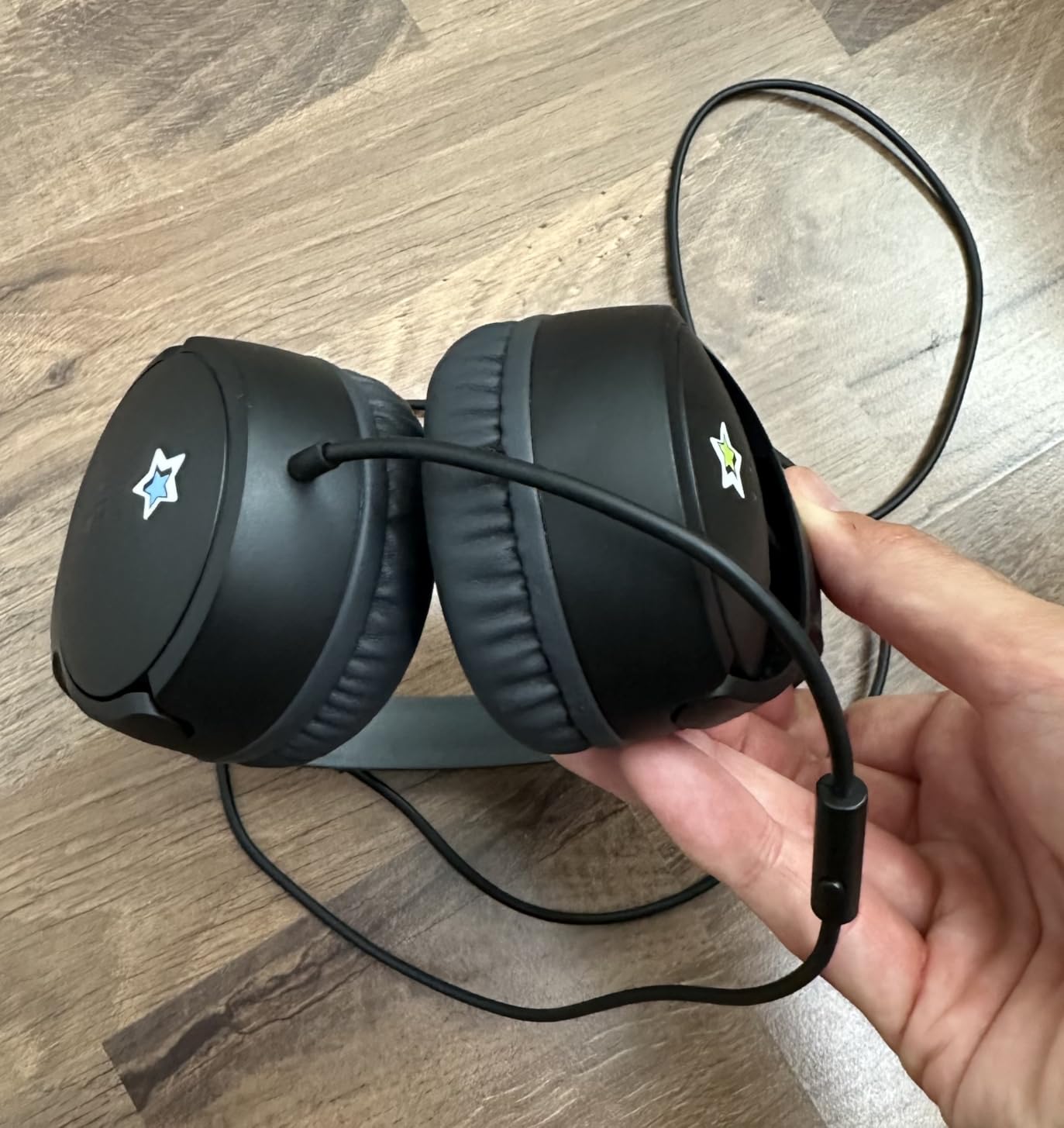 Bon casque, mais un peu petit