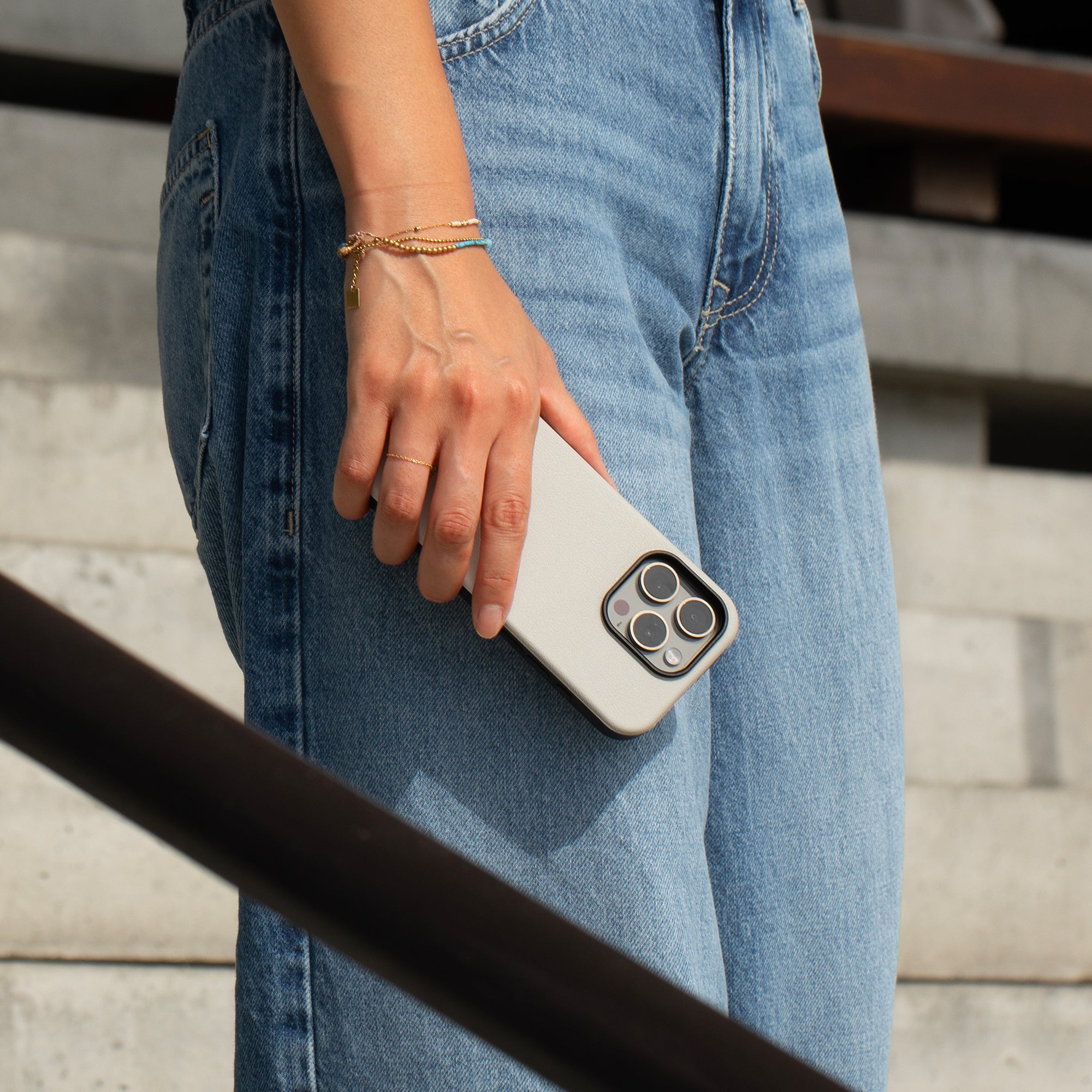 native-union-active-case-pour-iphone-16 image 4