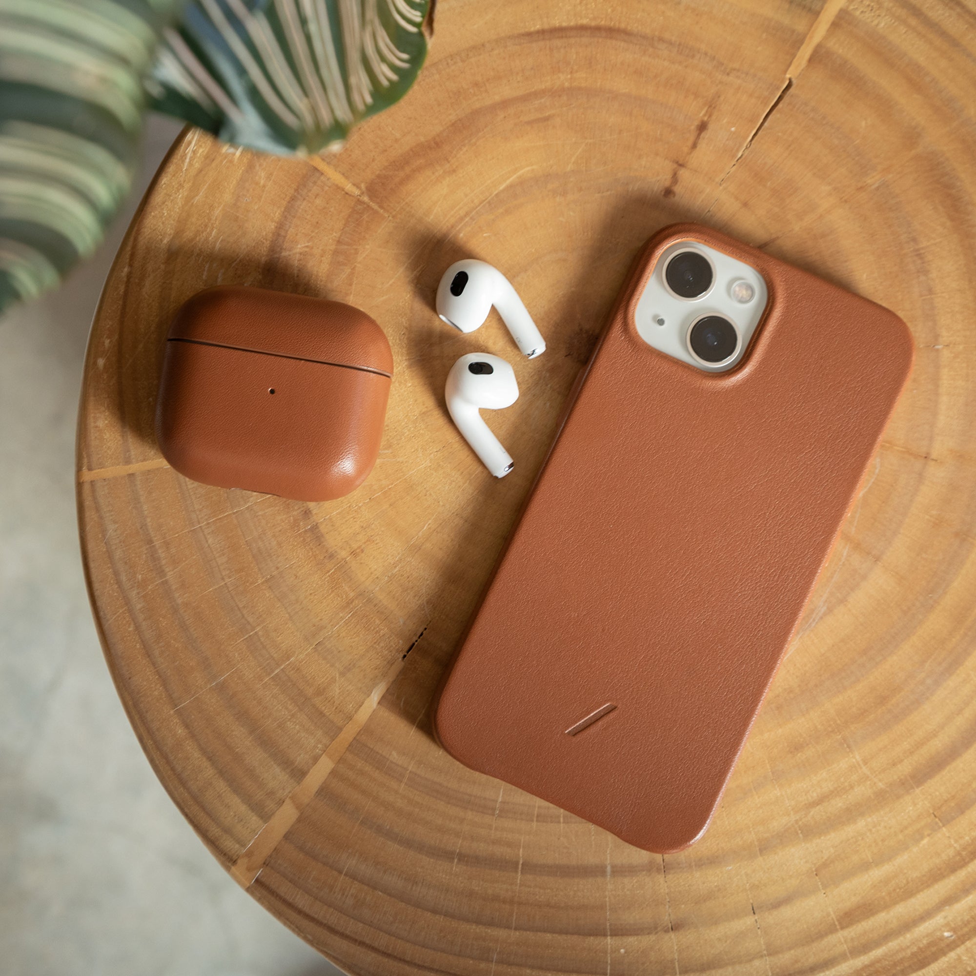 native-union-tui-en-cuir-v-ritable-pour-airpods-3e-g-n-ration image 8