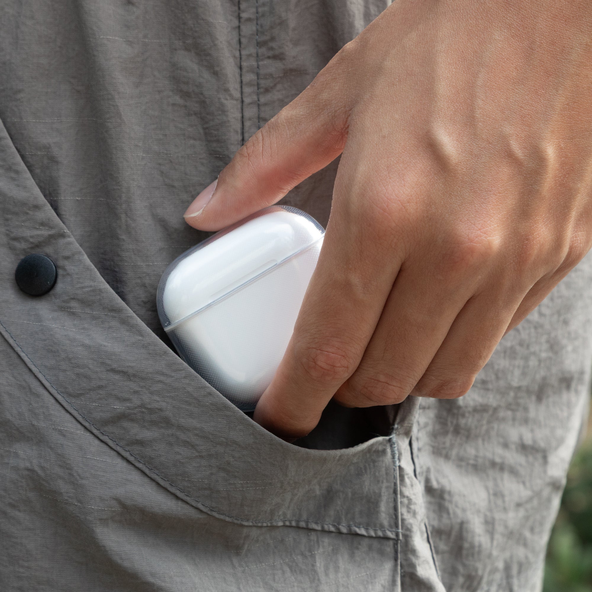 native-union-re-clear-case-pour-airpods-4 image 7
