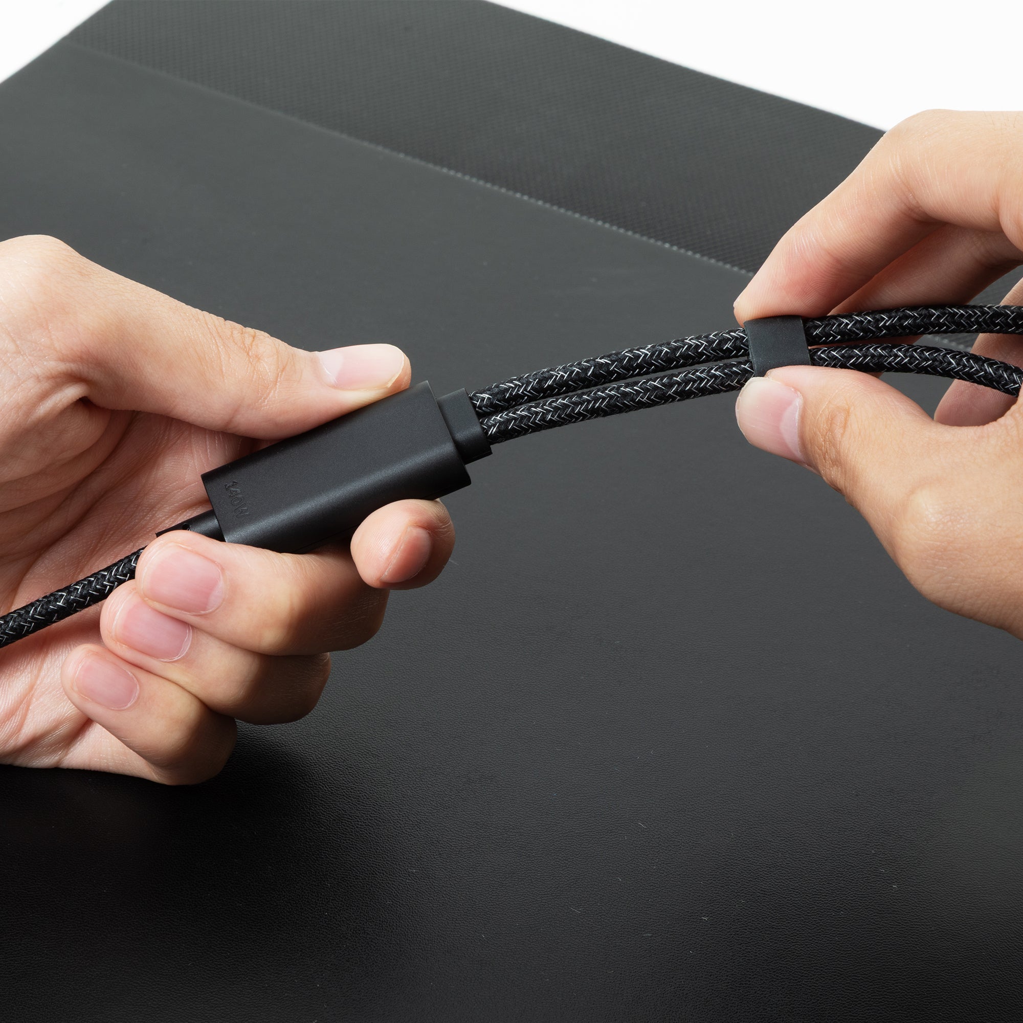 c-ble-2-en-1-belt-cable-native-union-usb-c-vers-usb-c-140w-avec-connecteur-doubl image 7