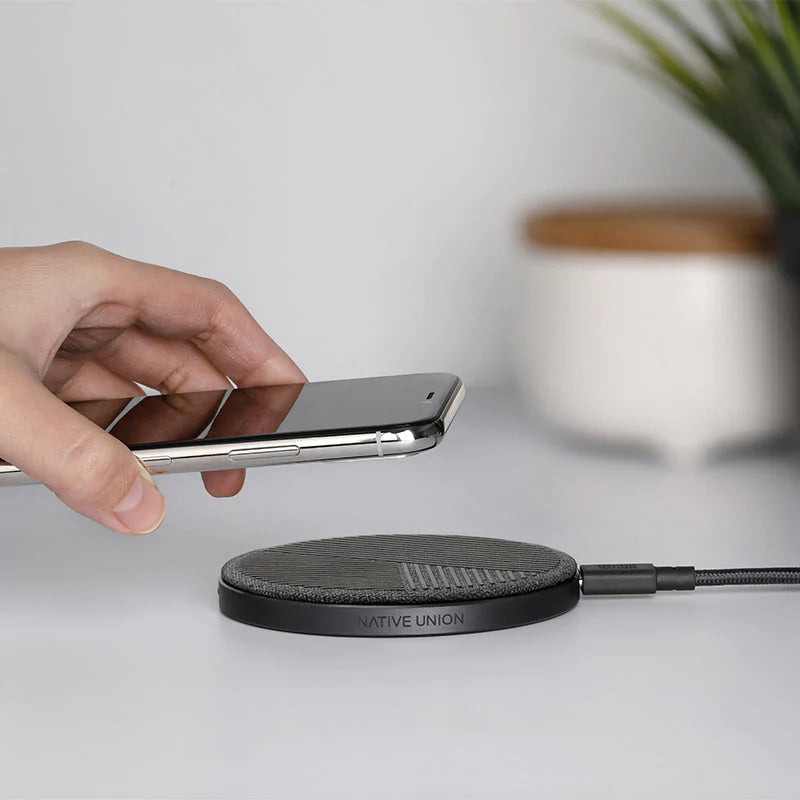native-union-drop-wireless-charger-chargeur-sans-fil-qi image 7