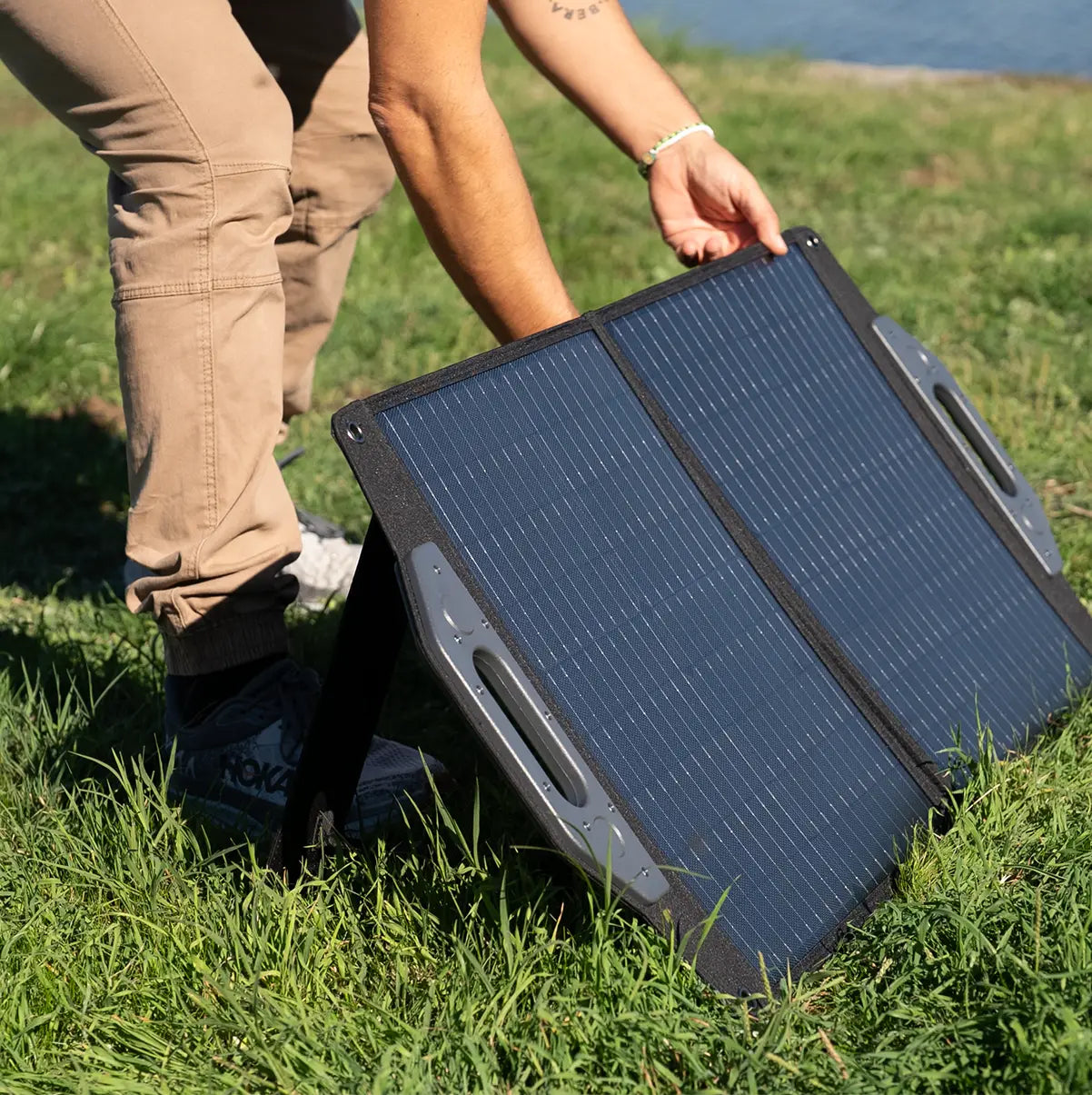 xtorm-panneau-solaire-pliable-60w image 4