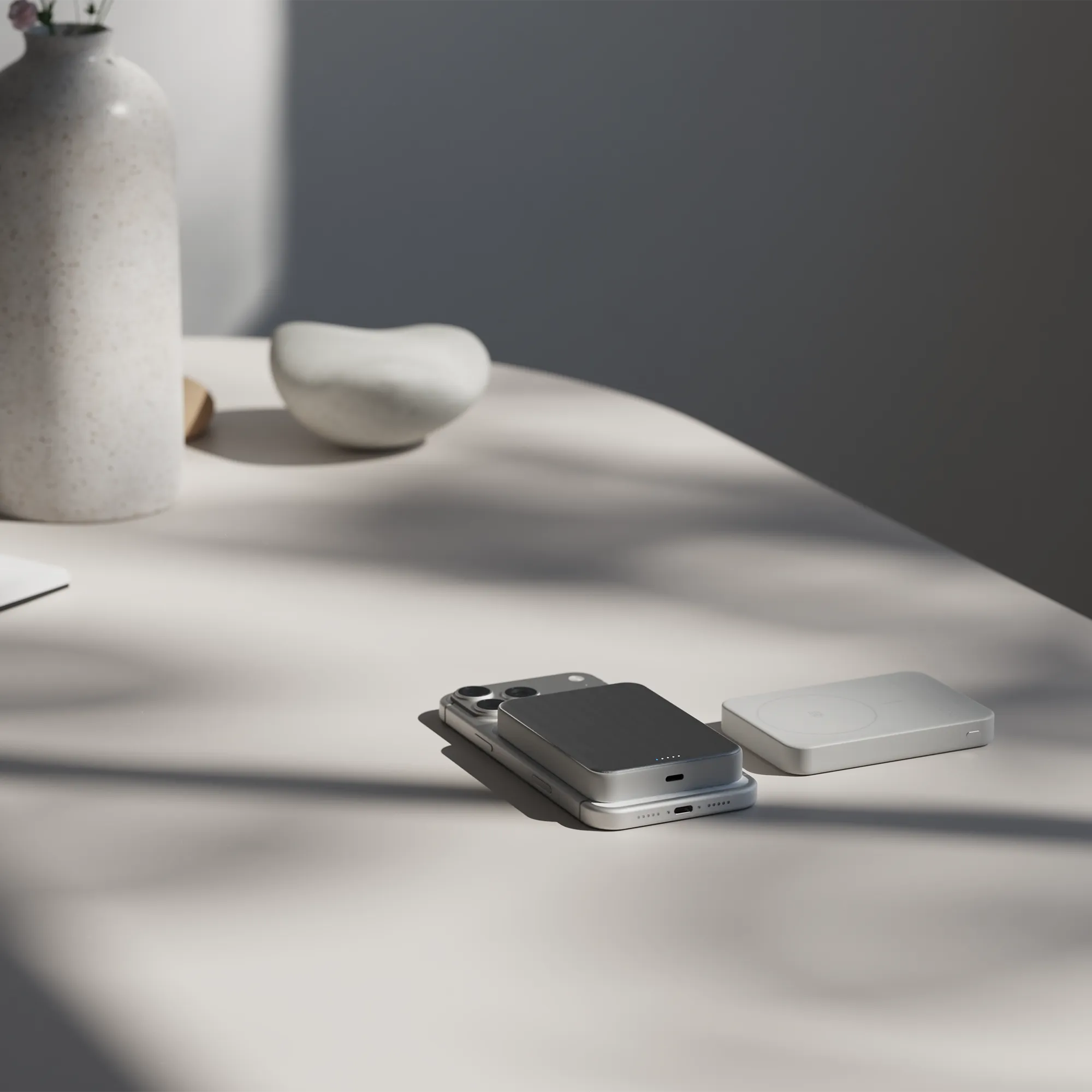xtorm-linq-power-bank-semi-solid-state-10-000-mah-charge-sans-fil-magn-tique-25- image 4