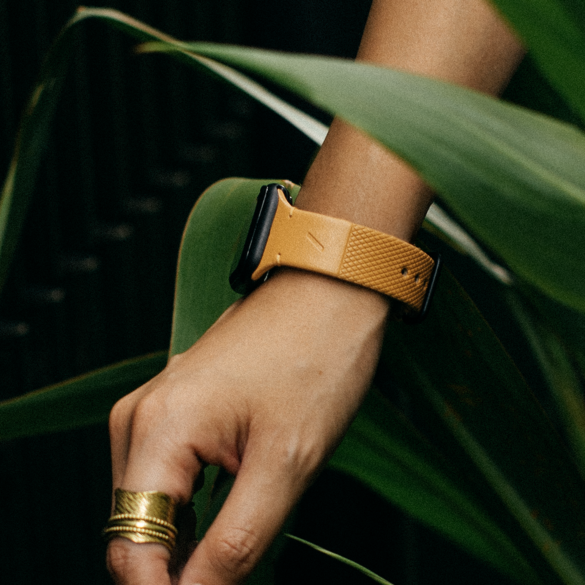 native-union-re-classic-band-pour-apple-watch-bracelet-en-cuir-v-g-tal image 2
