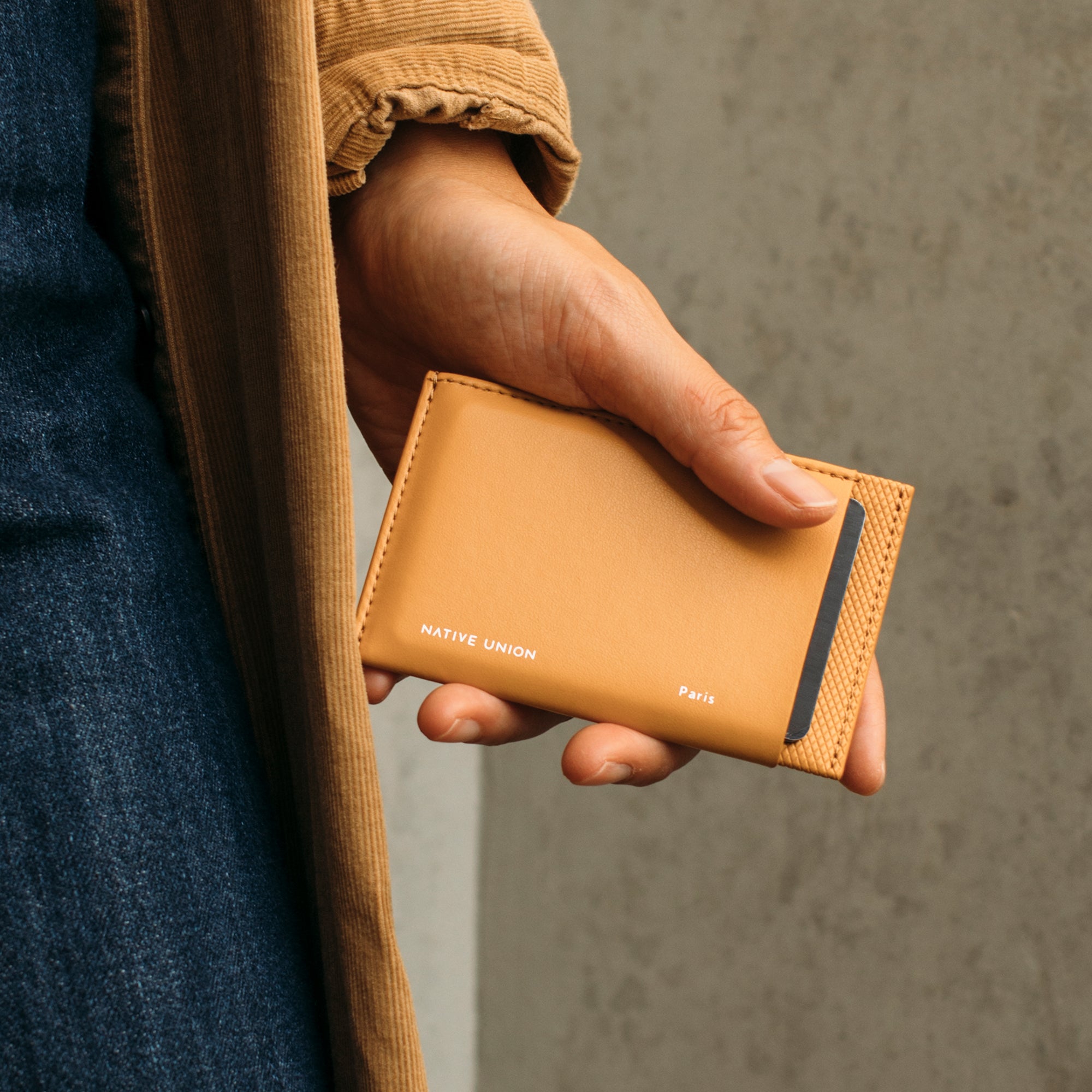 native-union-re-classic-card-holder-porte-cartes-magn-tique-en-yatay image 6