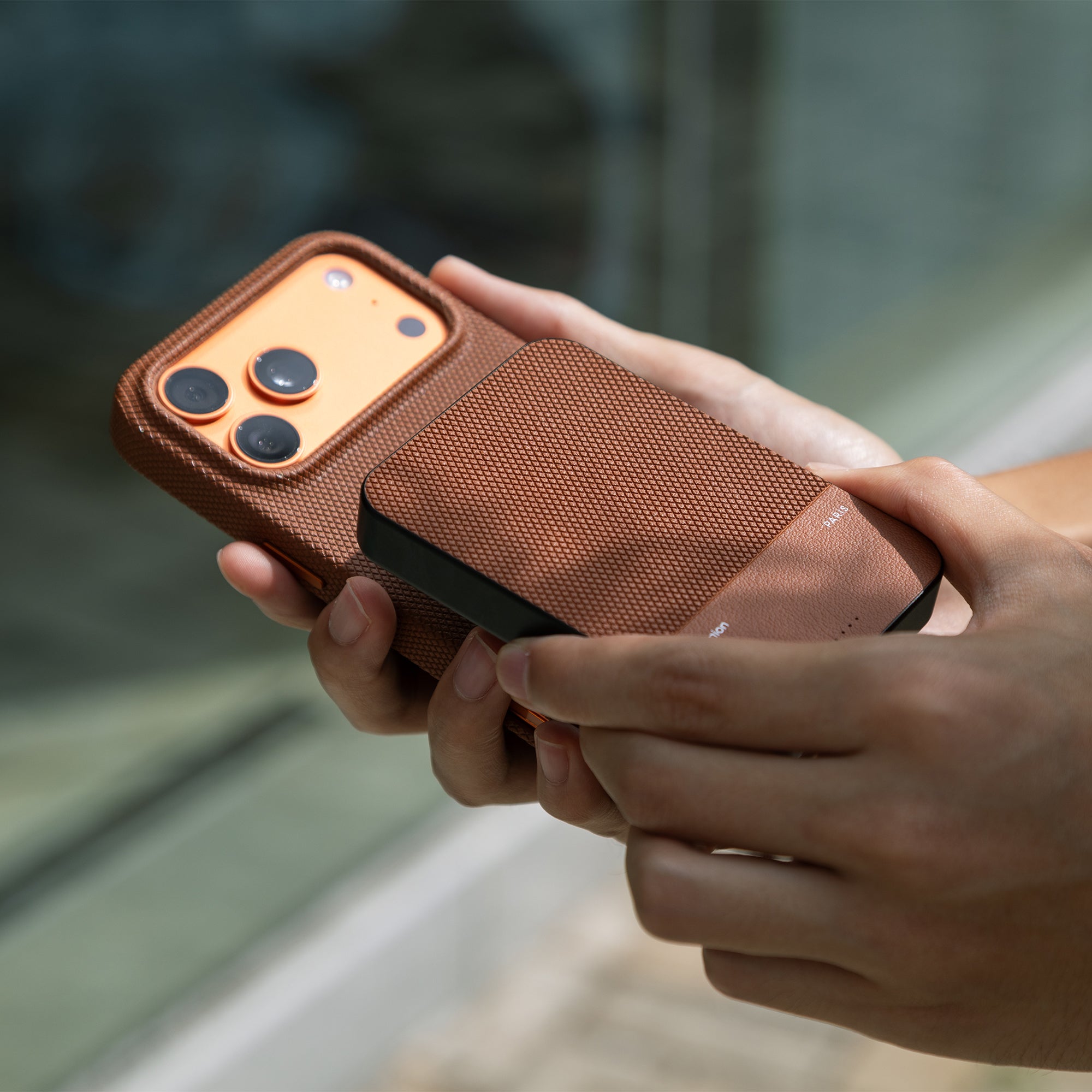 native-union-re-classic-power-bank-10000mah-batterie-magn-tique-qi2 image 5