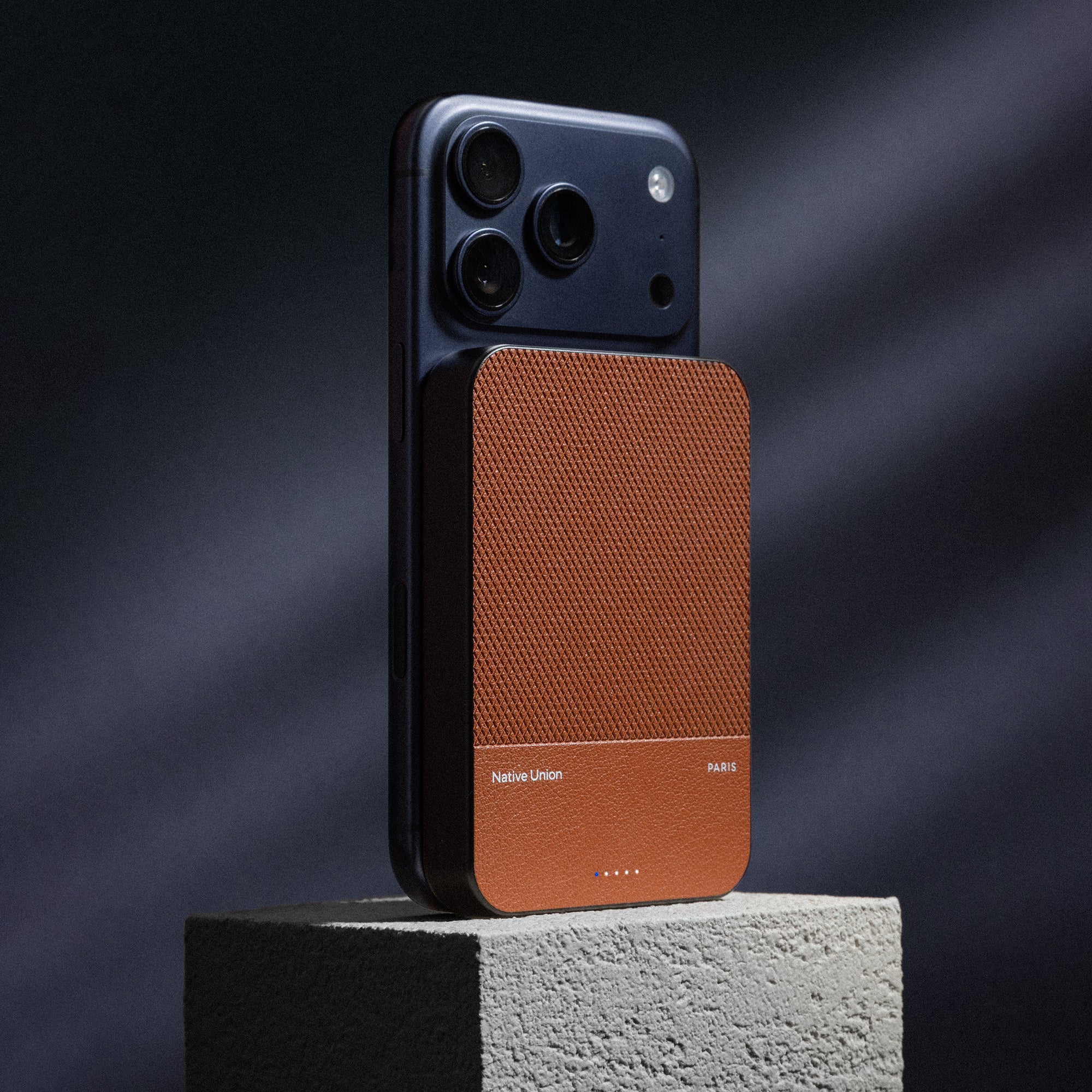 native-union-re-classic-power-bank-10000mah-batterie-magn-tique-qi2 image 7