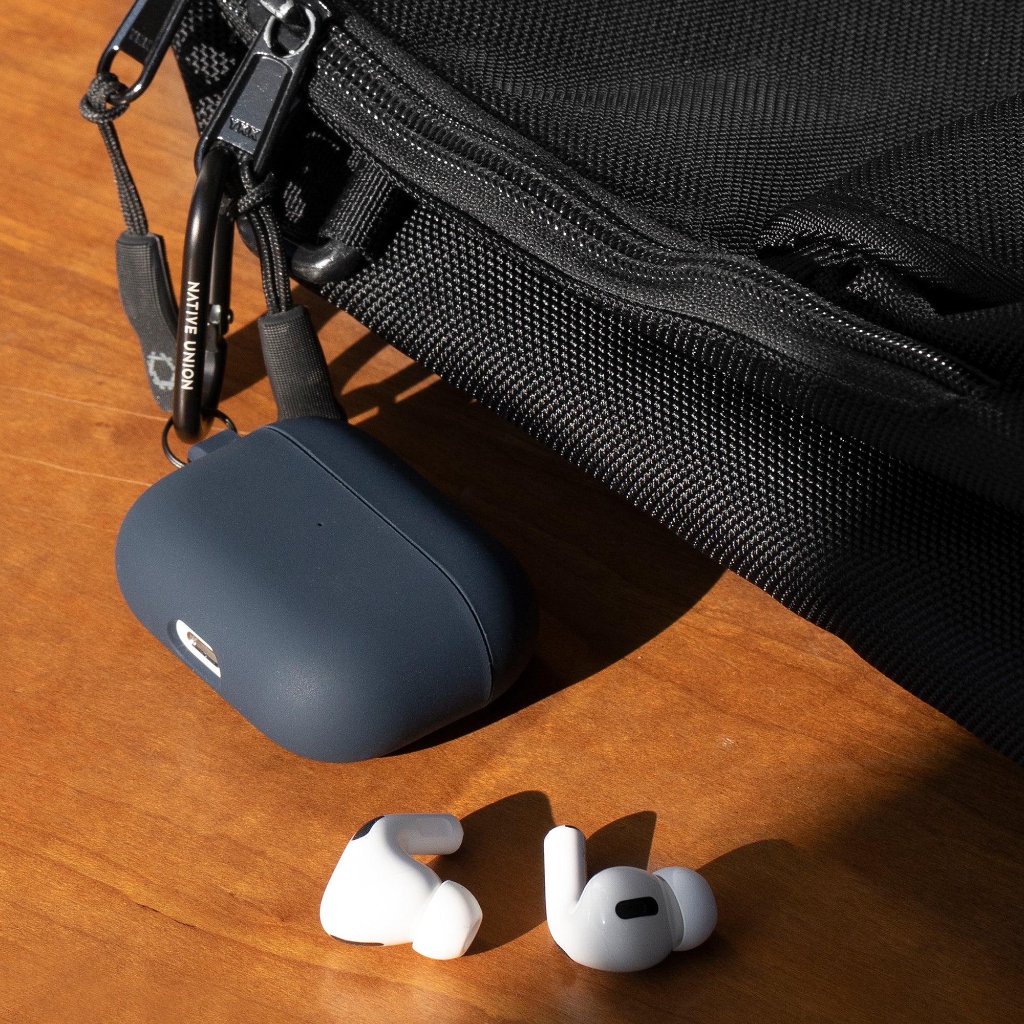 coque-native-union-roam-pour-airpods-pro-gen-1-2 image 7