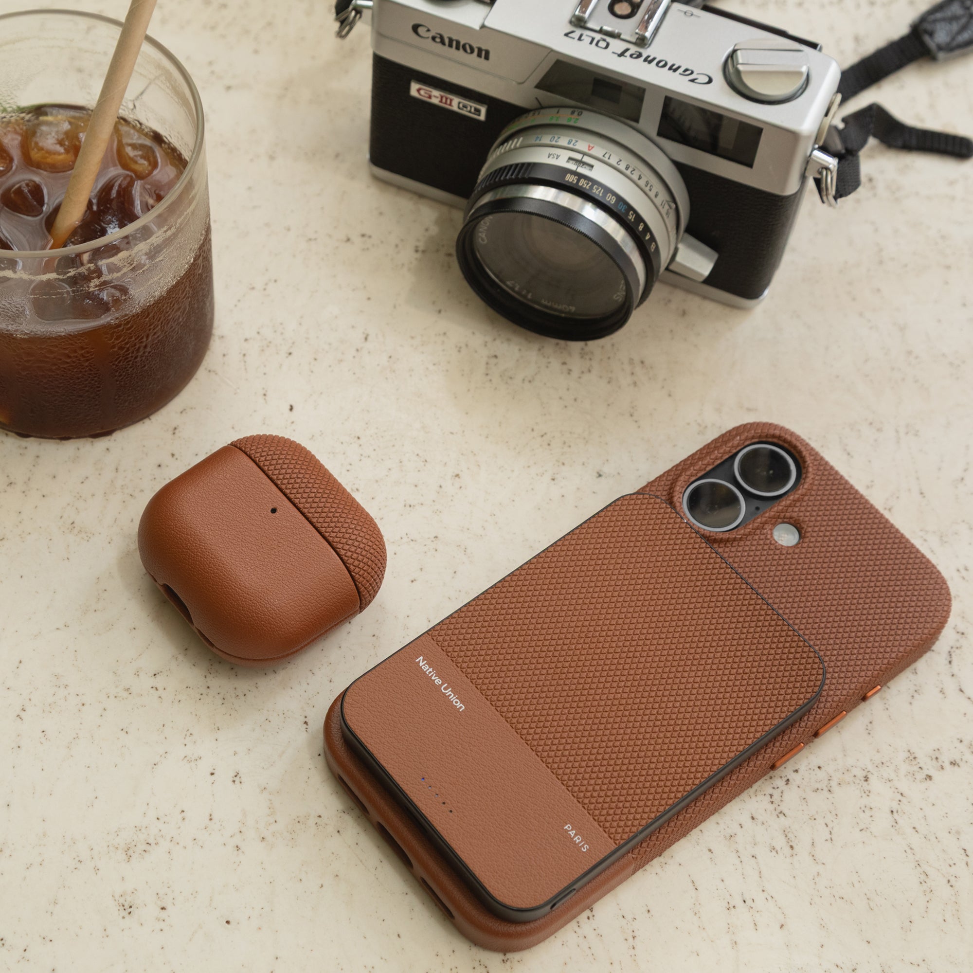 native-union-re-classic-coque-pour-airpods-4-tui-en-cuir-recycl-robuste-et-l-gan image 7