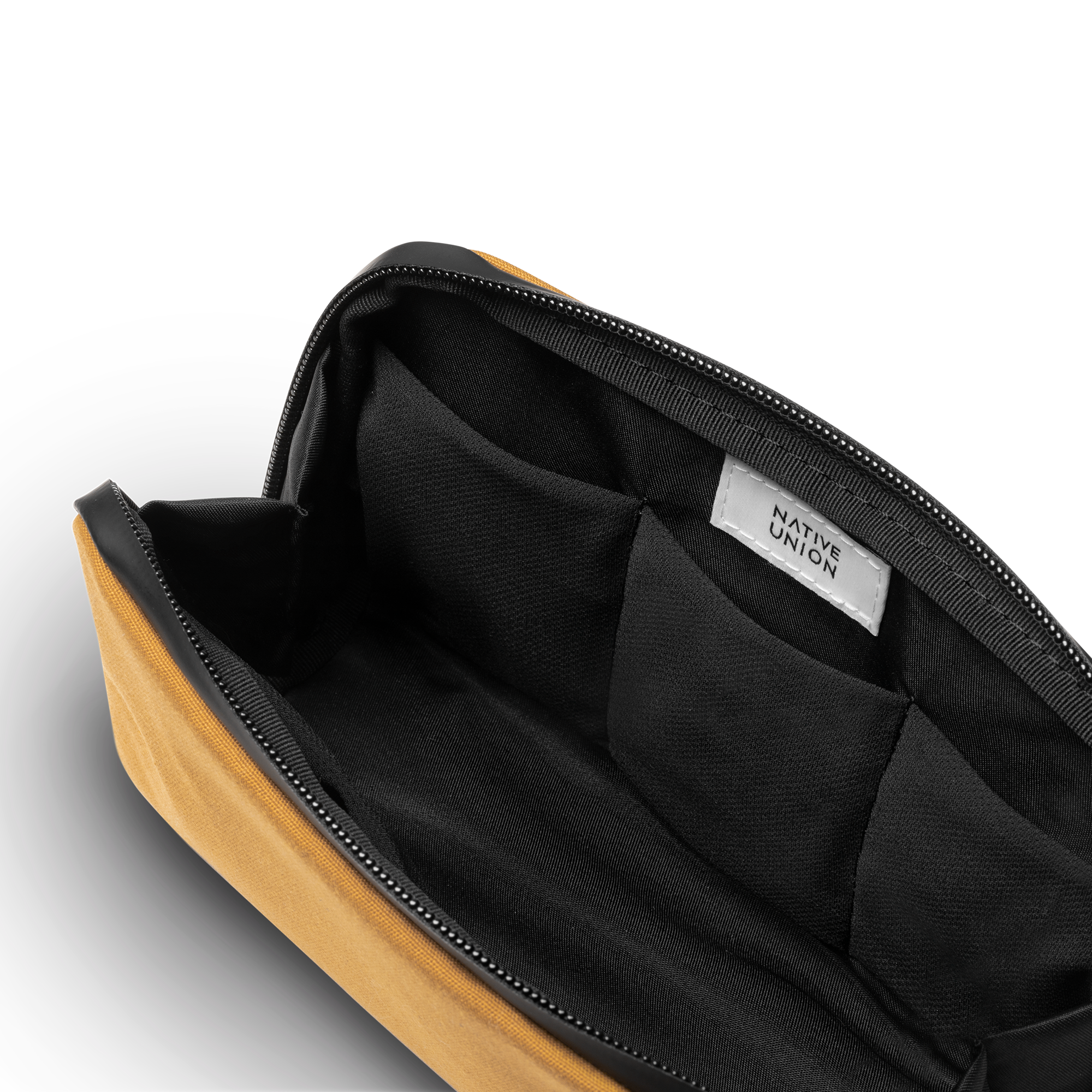 native-union-w-f-a-tech-organizer-pochette-de-rangement-pour-accessoires-tech image 6
