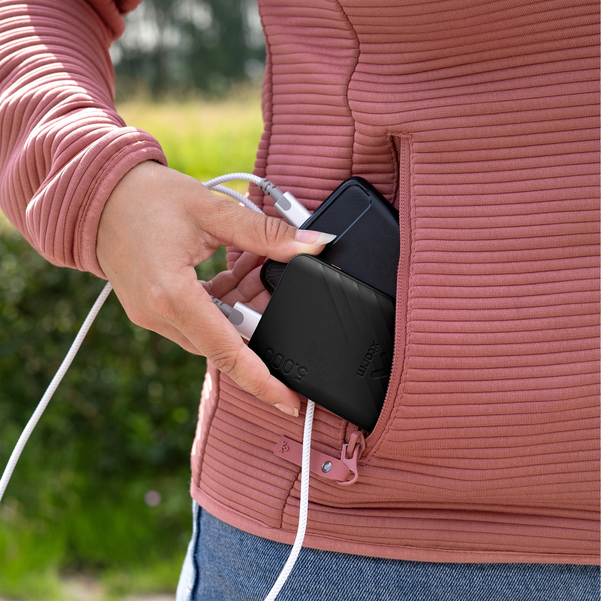 xtorm-go2-power-bank-5-000-mah-noir image 8