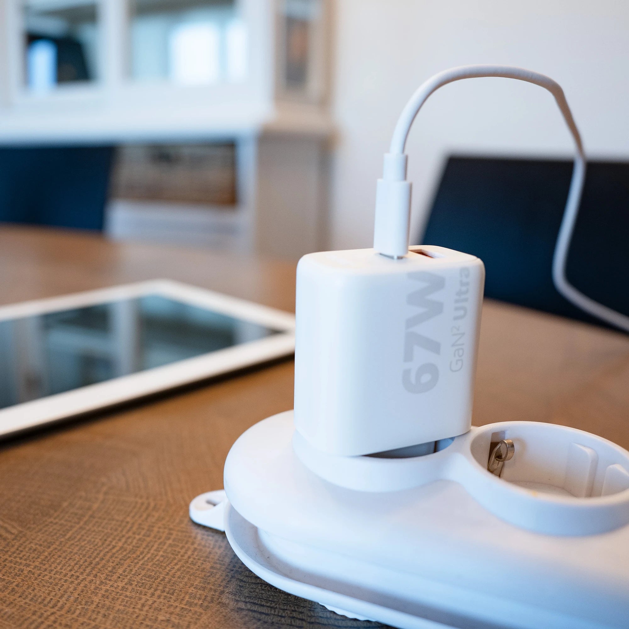 xtorm-67w-gan2-ultra-wall-charger image 4
