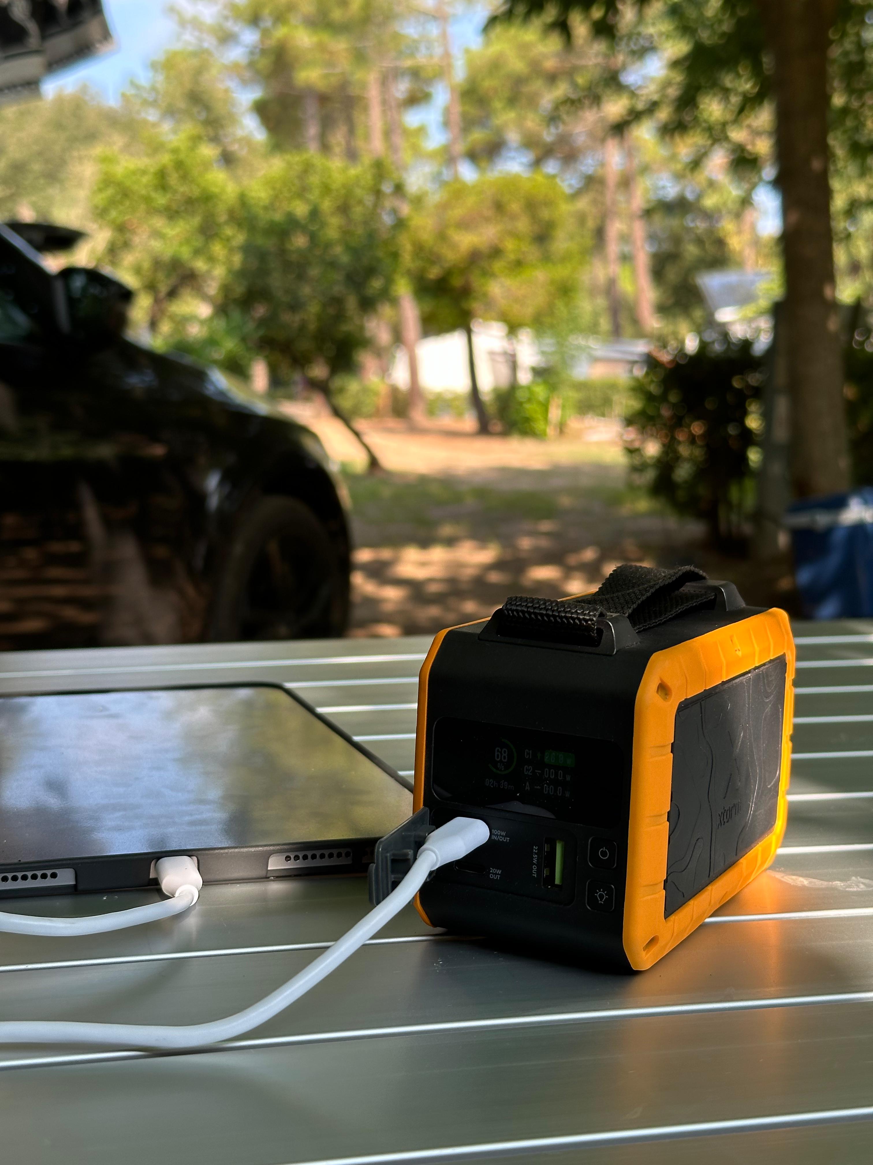 xtorm-rugged-flashlight-power-bank-100w-40-000-mah image 6